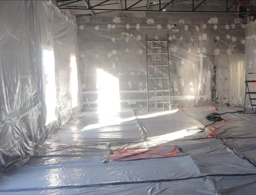 confinement désamiantage Marseille A2TECH Environnement